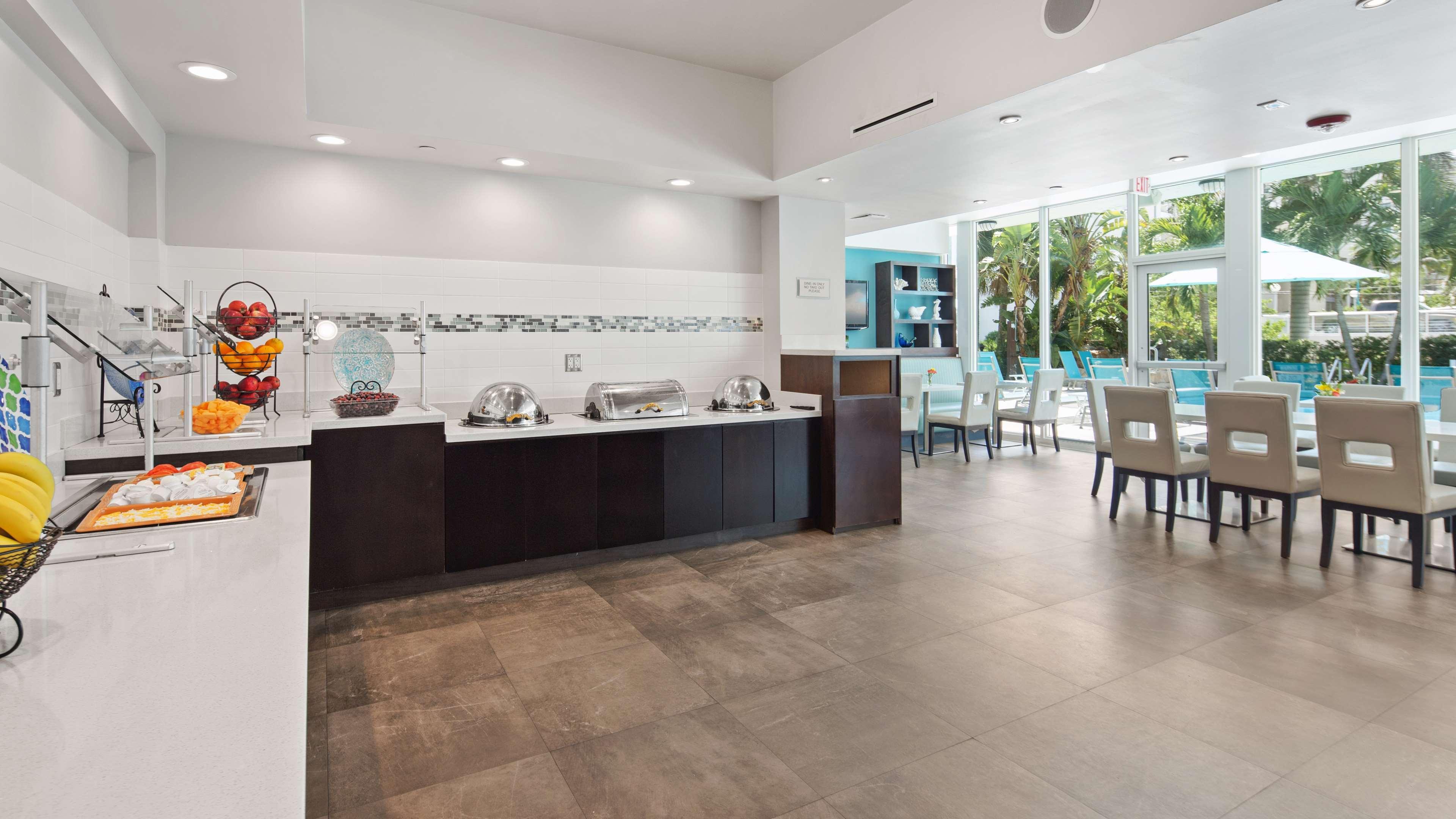 Best Western Plus Oceanside Inn Fort Lauderdale Buitenkant foto